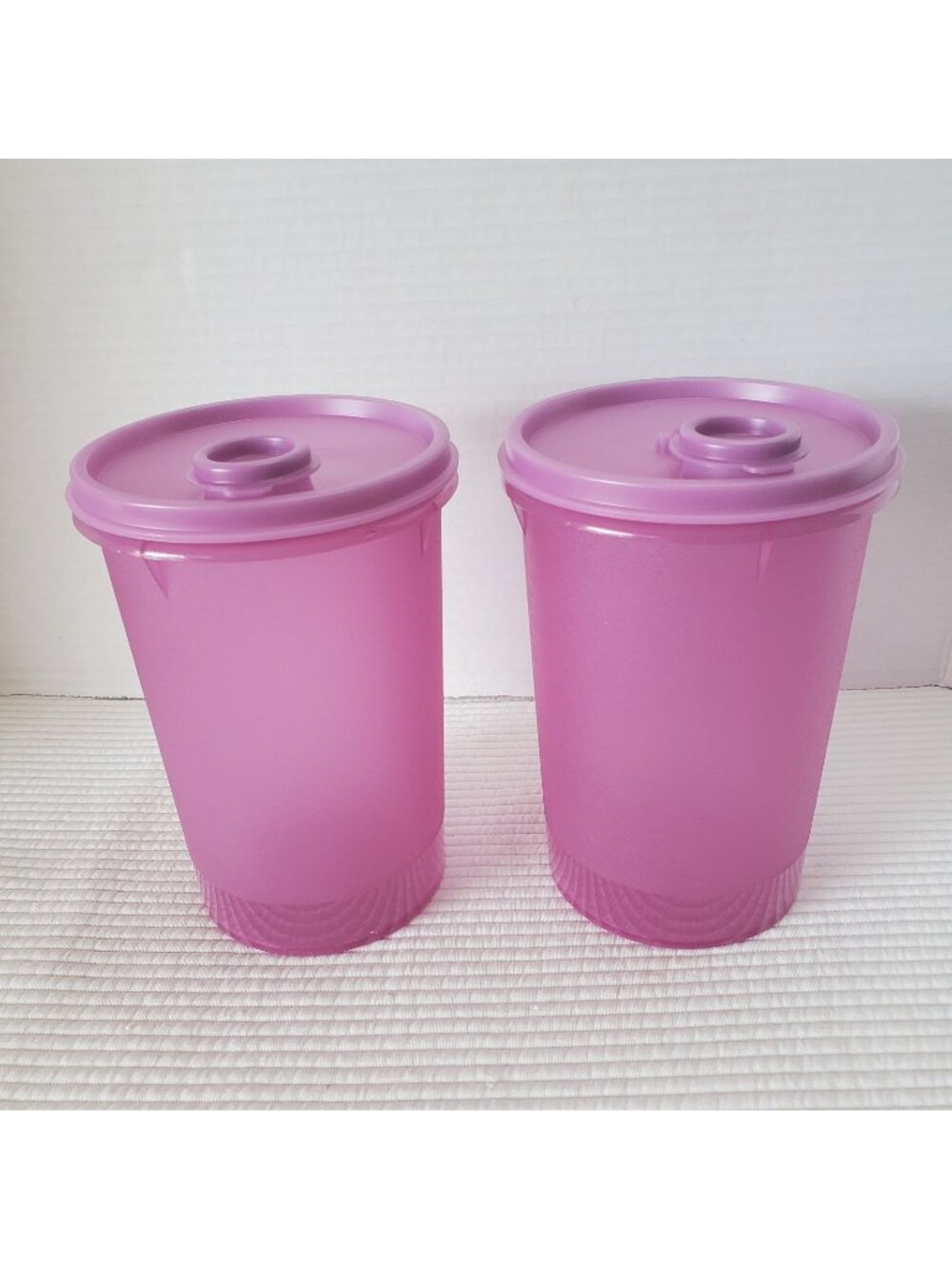 2 Tupperware Mega Tumblers Storage Water Canisters Flip Top Lid New Purple 32oz